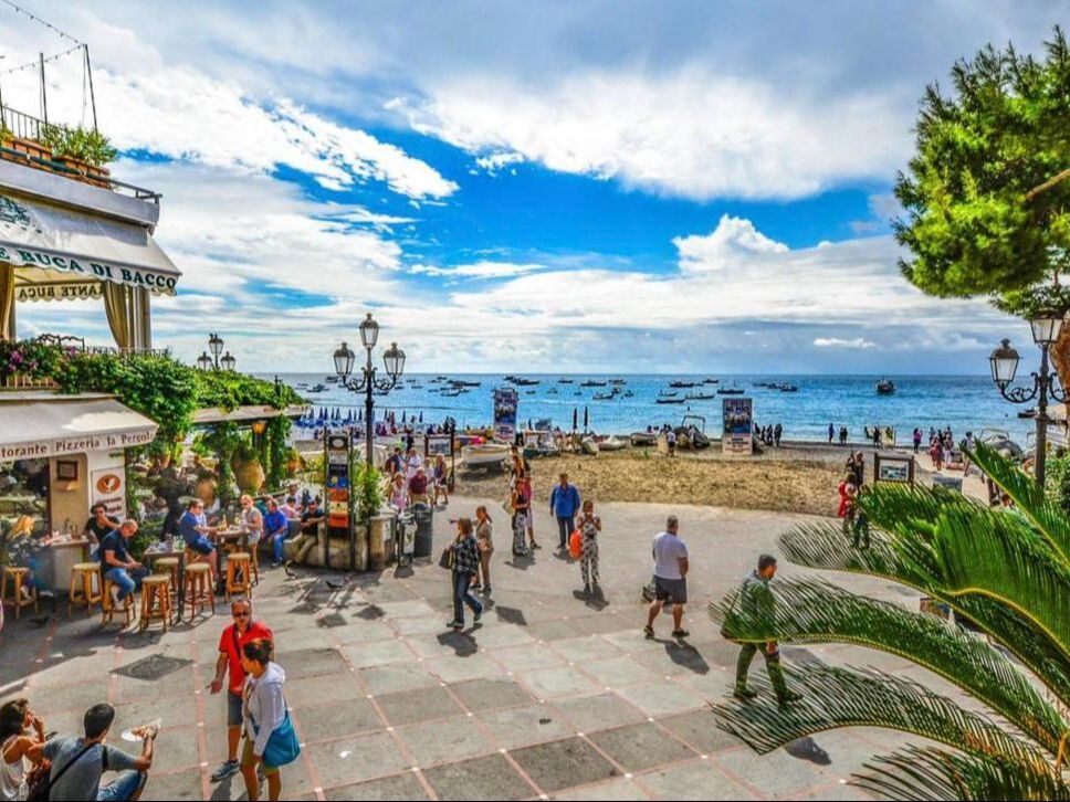 Piazza leading down to Spiaggia Grande beach in Positano